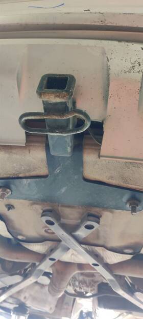 586.au1618 18 Audi Allroad Hitch/tow Hook/winc