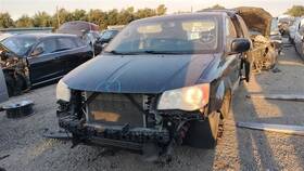 586.ch1413 Town Coun 2013 Hitch/tow Hook/winch 3442894