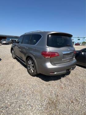 586.in1x14 Qx80 2014 Hitch/tow Hook/winch 3443076