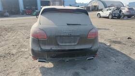 586.po1412 12 Porsche Cayenne Hitch/tow Hook/winc
