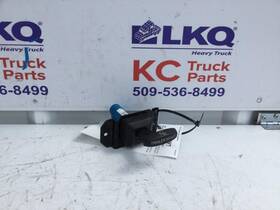 3314453 Freightliner 2094497 Replaces K125176 Cascadia 123 Switch Trailer Hold