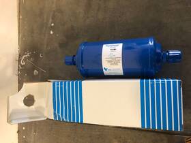Wah415 Kmp Worldseries One 5/8 Inch Flare 41-cu. Liquid Line Filter-drier P/n