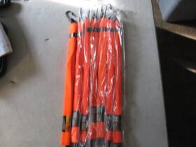 122-100174 Lynco 122-10174 7- Cargo Max 18 Inch X18 Tricot Red Mesh Flag With Bungee. Orange.