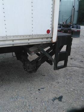 3830257 Maxon 2548444 Gpt Series Lift Gate Assembly