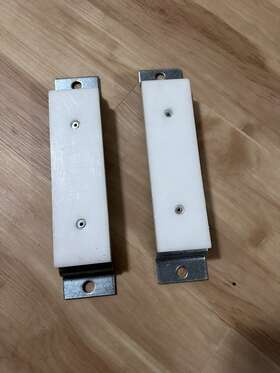 263221 Maxon 2 X Genuine New Upper Support Pad Assembly