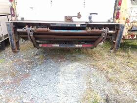 3858983 Waltco 2573211 Em Series Lift Gate Assembly